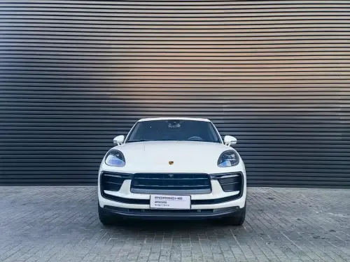 Porsche Macan, 2022