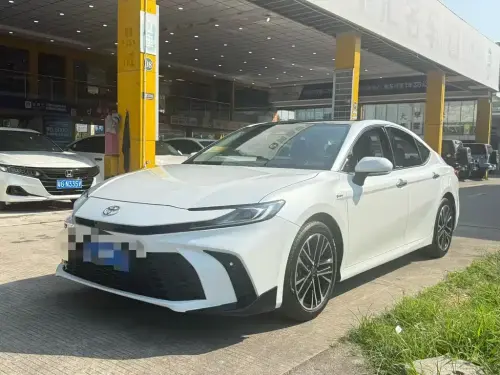 Toyota Camry, 2024