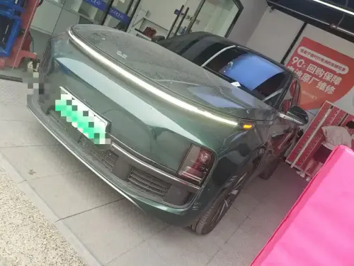 Li Auto L8, 2023