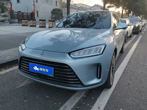 AITO M5, 2022