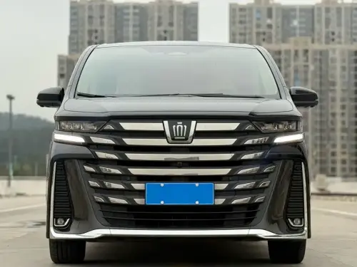 Toyota Vellfire, 2024