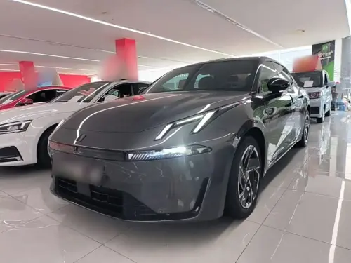 Lynk & Co 07, 2025