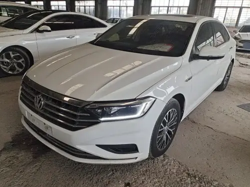 Volkswagen Sagitar, 2021