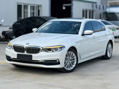 BMW 5-Series, 2020