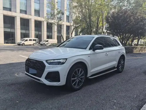 Audi Q5, 2022