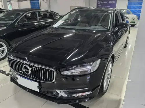 Volvo S90, 2020