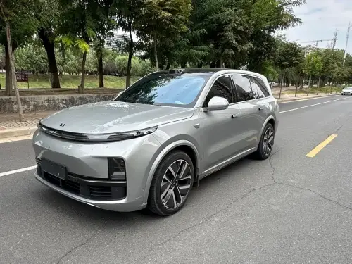 Li Auto L9, 2022