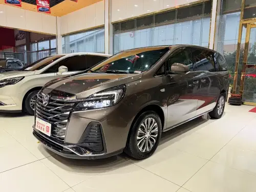 Buick GL8, 2023