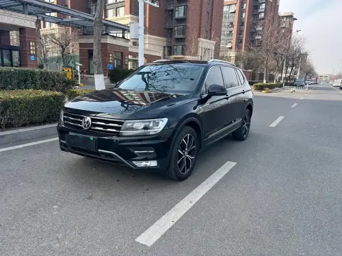 Volkswagen Tiguan, 2020