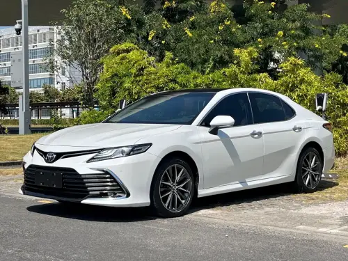 Toyota Camry, 2022