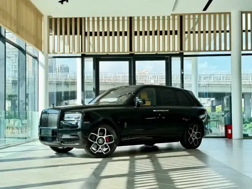 Rolls-Royce Cullinan, 2021