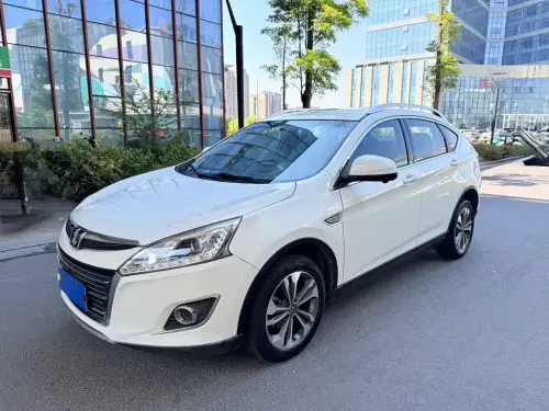 Luxgen U6 SUV, 2020