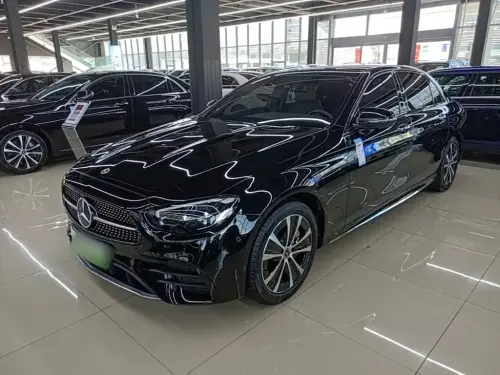 Mercedes-Benz E-Class, 2022