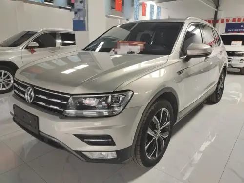Volkswagen Tiguan, 2020