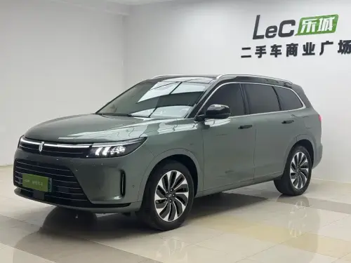 AITO M7, 2023