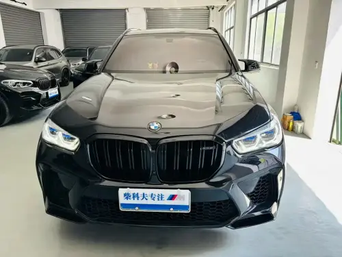 BMW X5M, 2022