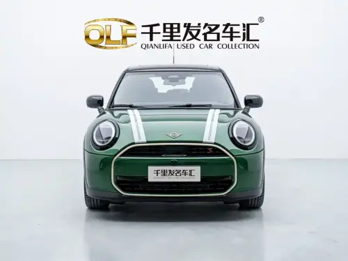 Mini MINI, 2024
