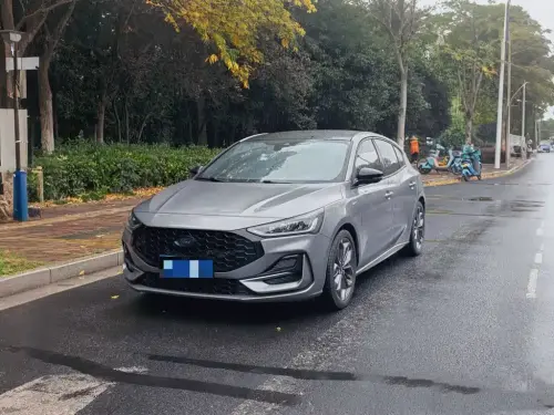 Ford Focus, 2023