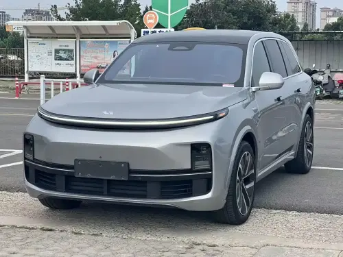 Li Auto L8, 2023