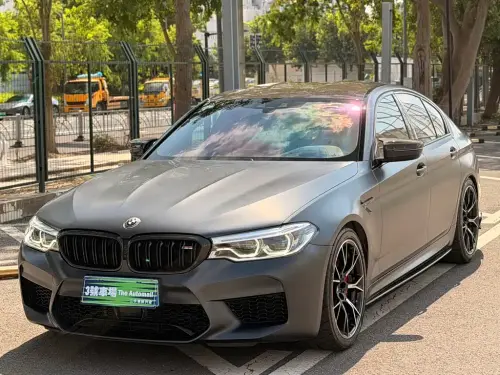 BMW 5-Series M, 2020