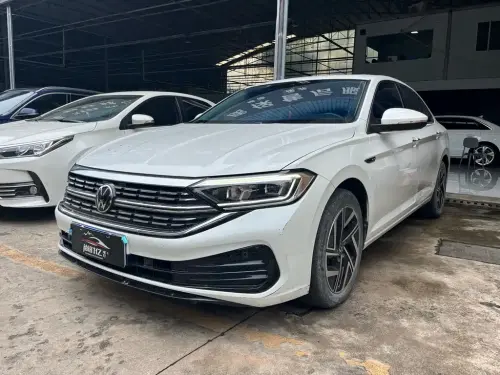 Volkswagen Sagitar, 2022