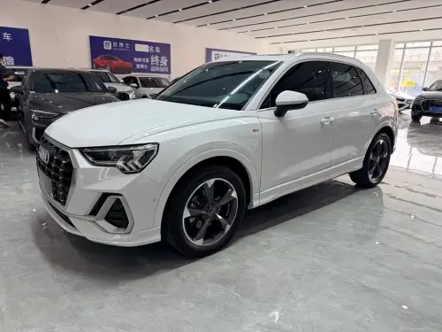 Audi Q3, 2023