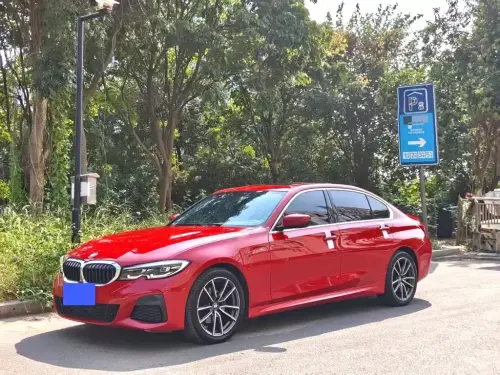 BMW 3-Series, 2020