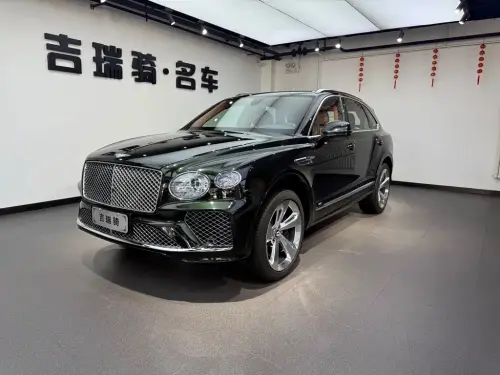Bentley Bentayga, 2021