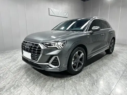 Audi Q3, 2022