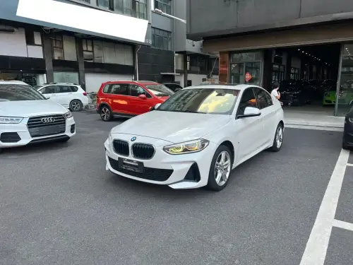 BMW 1-Series, 2020
