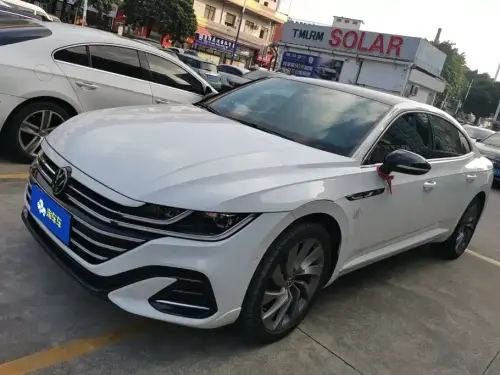 Volkswagen CC, 2025