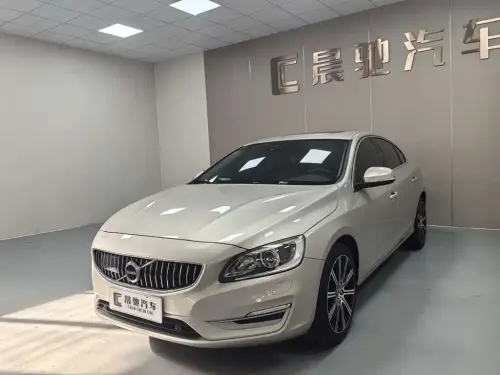 Volvo S60, 2020