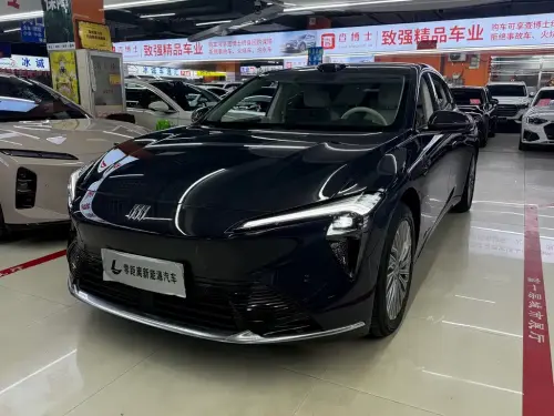Buick Zhijing L7, 2025