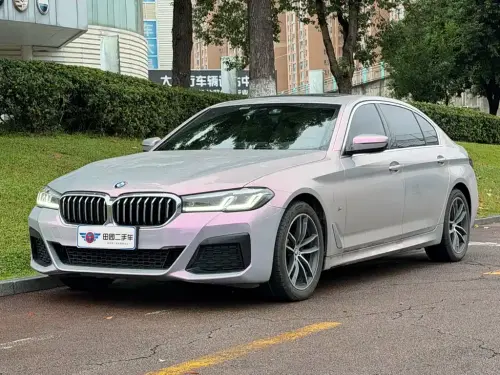 BMW 5-Series, 2021