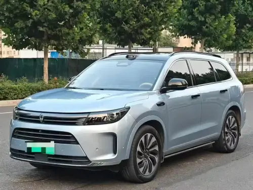 AITO M7, 2023