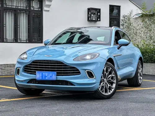 Aston Martin DBX, 2022