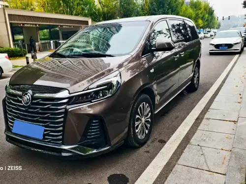 Buick GL8, 2023