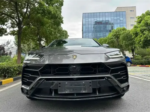 Lamborghini Urus, 2021