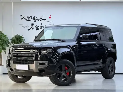 Land Rover Defender, 2023
