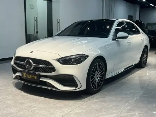 Mercedes-Benz C-Class, 2024
