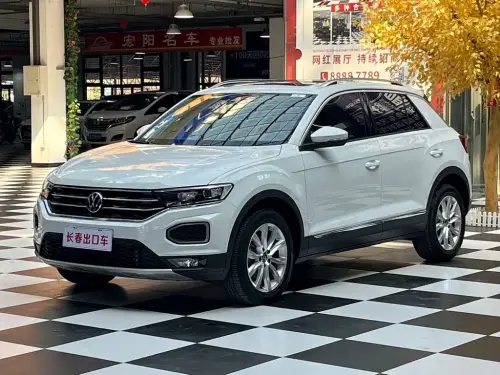 Volkswagen T-Roc, 2021