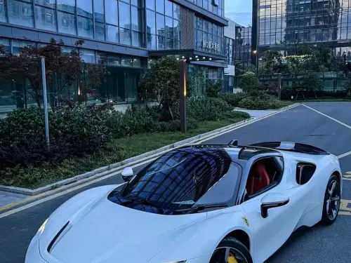 Ferrari SF90, 2022
