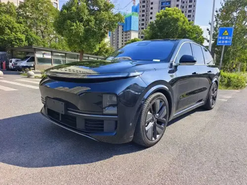 Li Auto L8, 2023