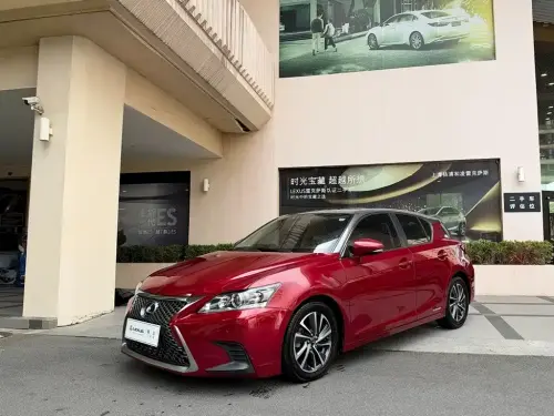 Lexus CT, 2020
