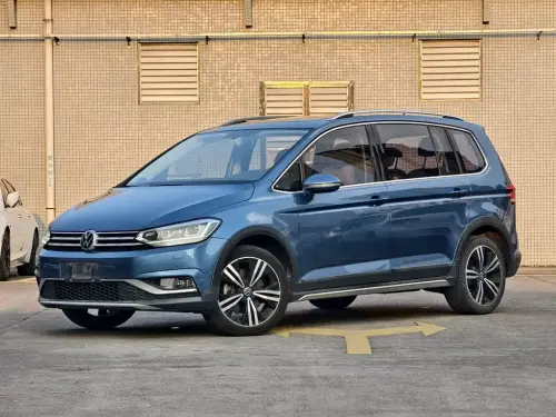 Volkswagen Touran, 2021