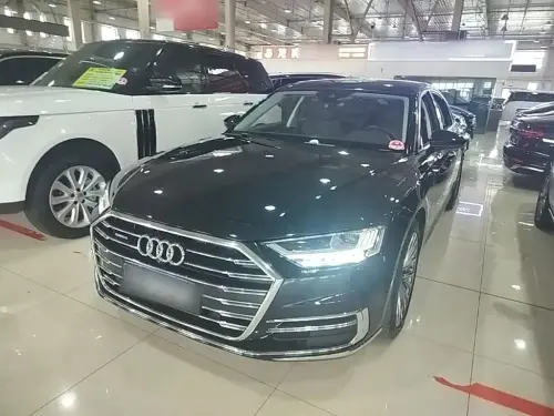 Audi A8, 2021