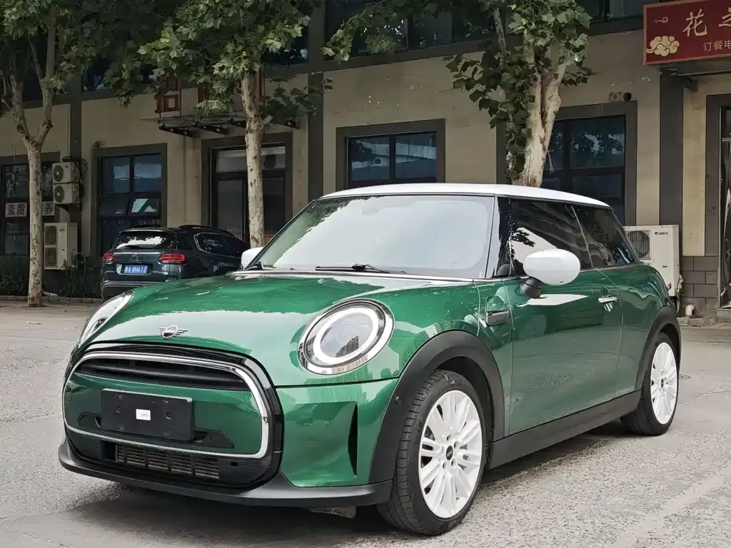 Mini MINI, 2021