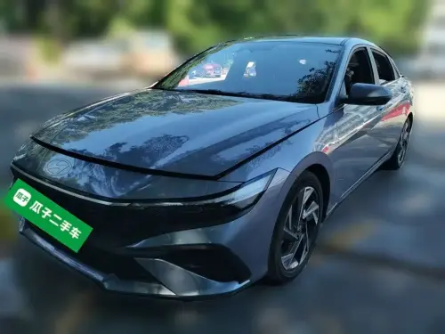 Hyundai Elantra, 2024