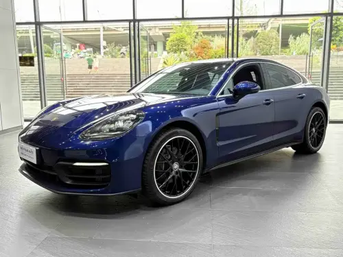 Porsche Panamera, 2022