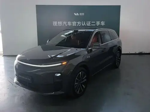 Li Auto L6, 2025